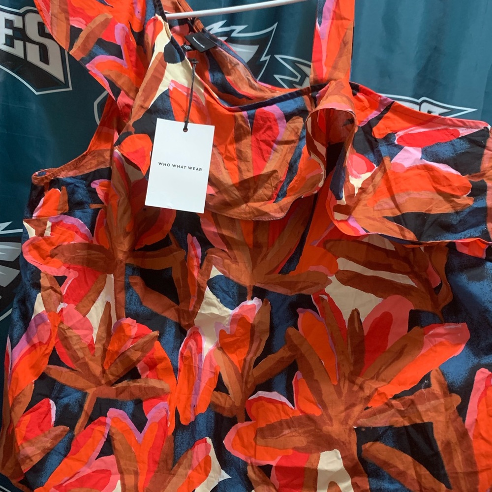 Women’s tropical print top